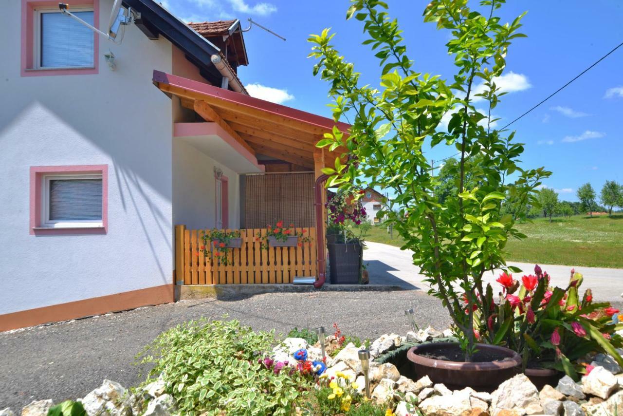 Guesthouse Ella Slunj Esterno foto